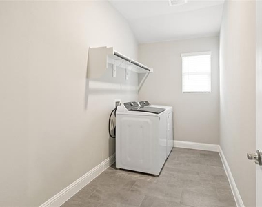1244 Coneflower Place - Photo Thumbnail 16