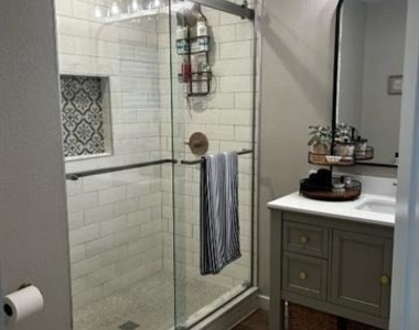 55 N Elm - Photo Thumbnail 9