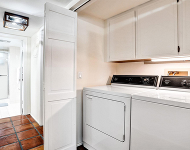 1212 Se 2nd Court - Photo Thumbnail 20