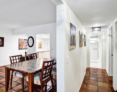1212 Se 2nd Court - Photo Thumbnail 19