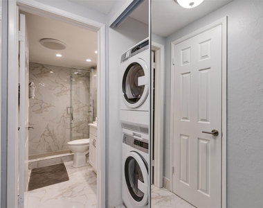 3700 Galt Ocean Drive - Photo Thumbnail 23