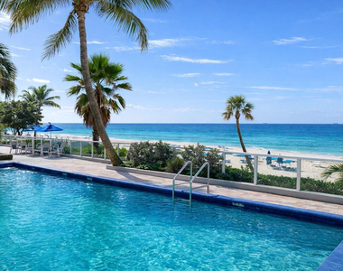 3700 Galt Ocean Drive - Photo Thumbnail 47