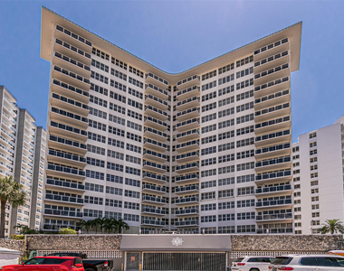 3700 Galt Ocean Drive - Photo Thumbnail 32