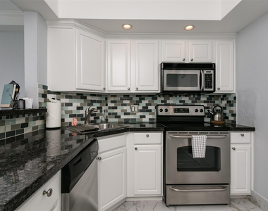3700 Galt Ocean Drive - Photo Thumbnail 3