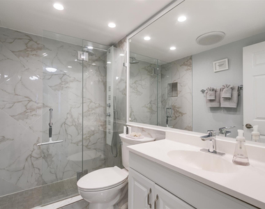 3700 Galt Ocean Drive - Photo Thumbnail 29