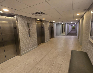 300 Bayview Drive - Photo Thumbnail 30
