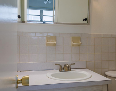 6211 Sw 37th Street - Photo Thumbnail 13