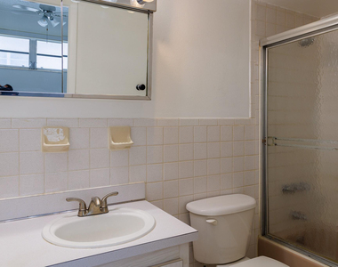 6211 Sw 37th Street - Photo Thumbnail 12