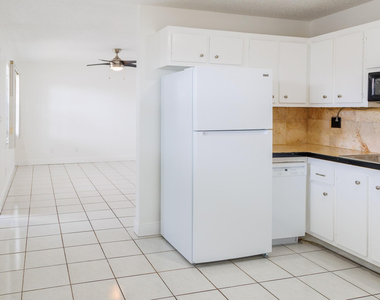 6211 Sw 37th Street - Photo Thumbnail 3