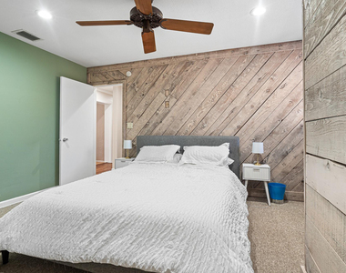 708 Nw 6th Drive - Photo Thumbnail 25