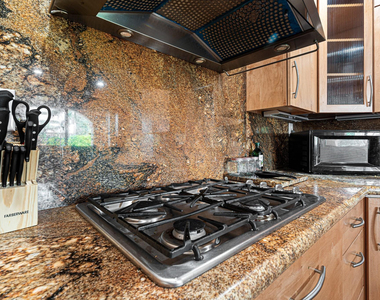 708 Nw 6th Drive - Photo Thumbnail 44