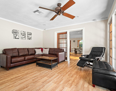 708 Nw 6th Drive - Photo Thumbnail 36