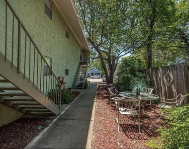 627 Texas Street - Photo Thumbnail 9