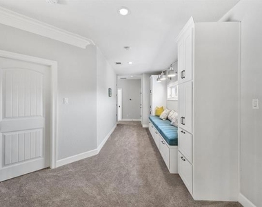 621 Somerset Drive - Photo Thumbnail 22