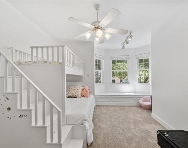621 Somerset Drive - Photo Thumbnail 23