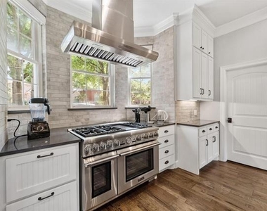 621 Somerset Drive - Photo Thumbnail 15
