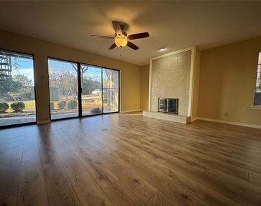 1121 Signal Ridge Place - Photo Thumbnail 10