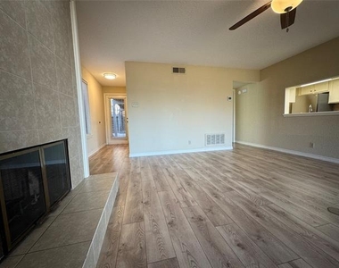 1121 Signal Ridge Place - Photo Thumbnail 7