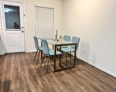 4051 Renee Drive - Photo Thumbnail 10