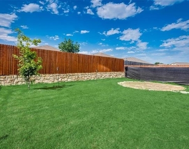4051 Renee Drive - Photo Thumbnail 17
