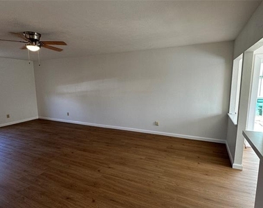 3741 Horizon Place - Photo Thumbnail 11