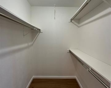 3741 Horizon Place - Photo Thumbnail 33