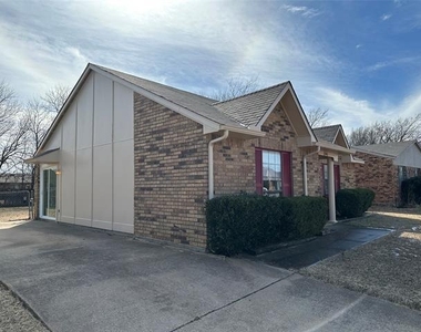 3741 Horizon Place - Photo Thumbnail 3