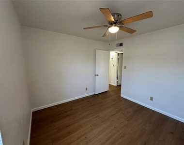 3741 Horizon Place - Photo Thumbnail 34
