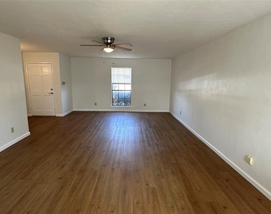 3741 Horizon Place - Photo Thumbnail 9