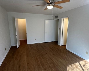 3741 Horizon Place - Photo Thumbnail 25
