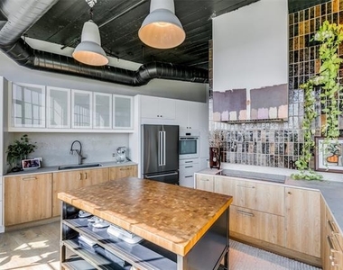 2220 Canton Street - Photo Thumbnail 6
