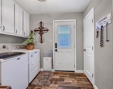2212 W J Fred Smith Parkway - Photo Thumbnail 12