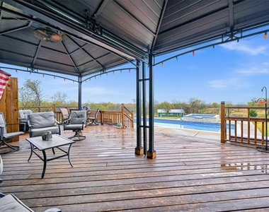 2212 W J Fred Smith Parkway - Photo Thumbnail 21