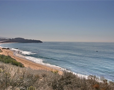 404 Loma - Photo Thumbnail 6