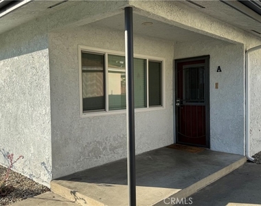 1012 W F Street - Photo Thumbnail 1