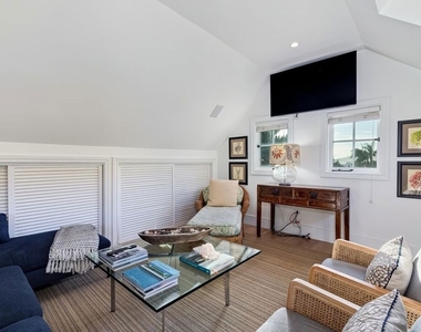 25129 Malibu Road - Photo Thumbnail 22