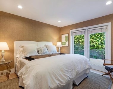 25129 Malibu Road - Photo Thumbnail 36