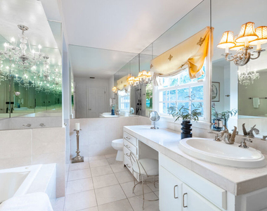1148 Coldwater Canyon Drive - Photo Thumbnail 24