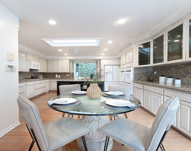 1148 Coldwater Canyon Drive - Photo Thumbnail 16