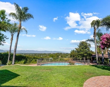 19621 Wells Drive - Photo Thumbnail 31