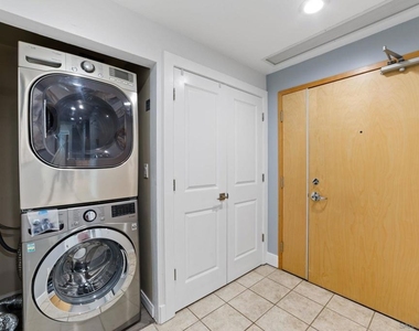 850 Beech St - Photo Thumbnail 13