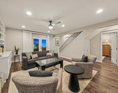 7201 Country Club Drive - Photo Thumbnail 41