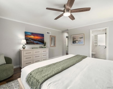 7201 Country Club Drive - Photo Thumbnail 35