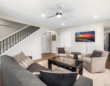 7201 Country Club Drive - Photo Thumbnail 39