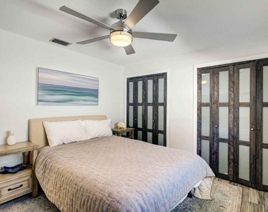 2594 Marcinski Road - Photo Thumbnail 3