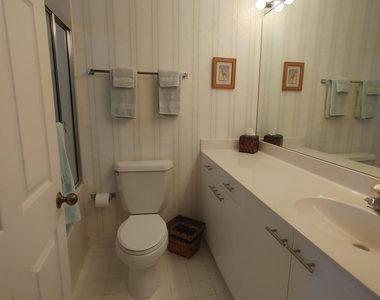 16461 Riverwind Drive - Photo Thumbnail 31