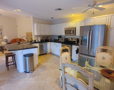 16461 Riverwind Drive - Photo Thumbnail 9