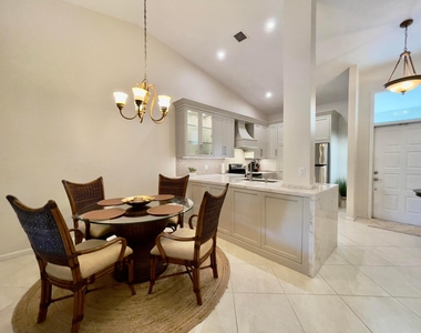 202 Cypress Point Drive - Photo Thumbnail 8