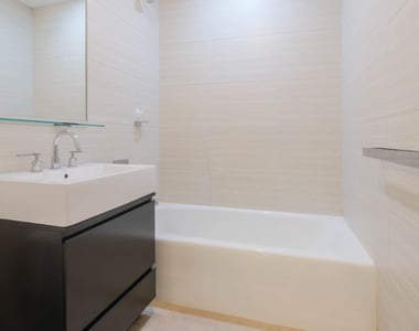 105 W 29th Street - Photo Thumbnail 55