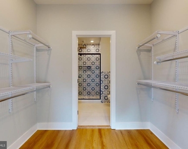 2640 N Jessup Street - Photo Thumbnail 13